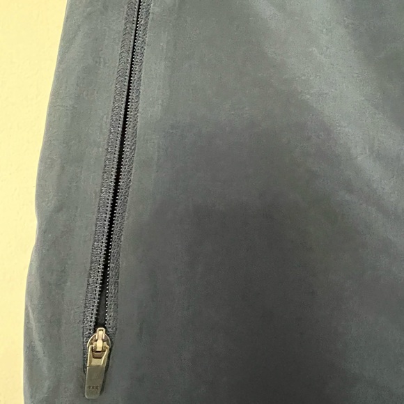 NWOT LOLE slim fit pant - Picture 5 of 5